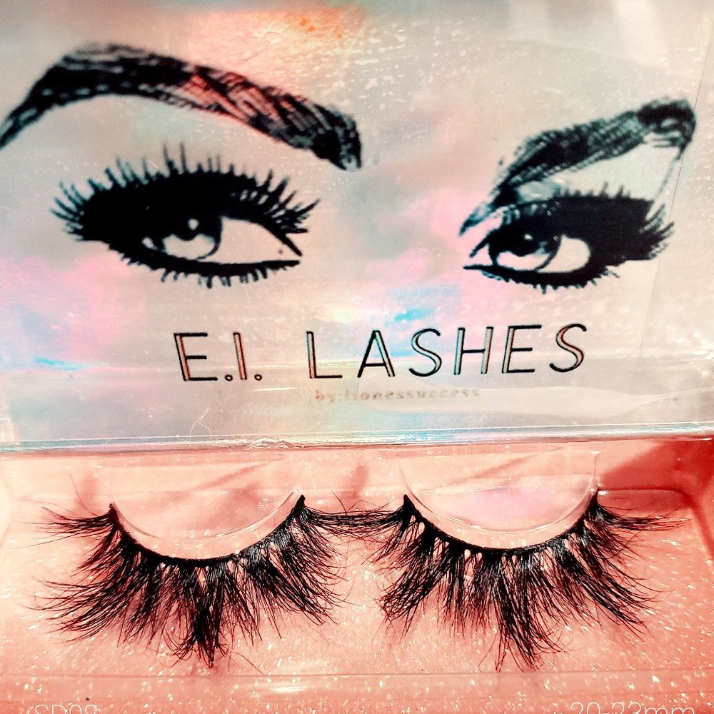 Cruelty Free Handmade 3D Mink Lashes **SD08**